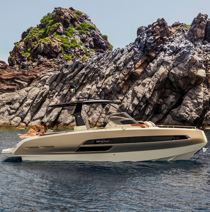 Invictus_Yachts_GT320_1