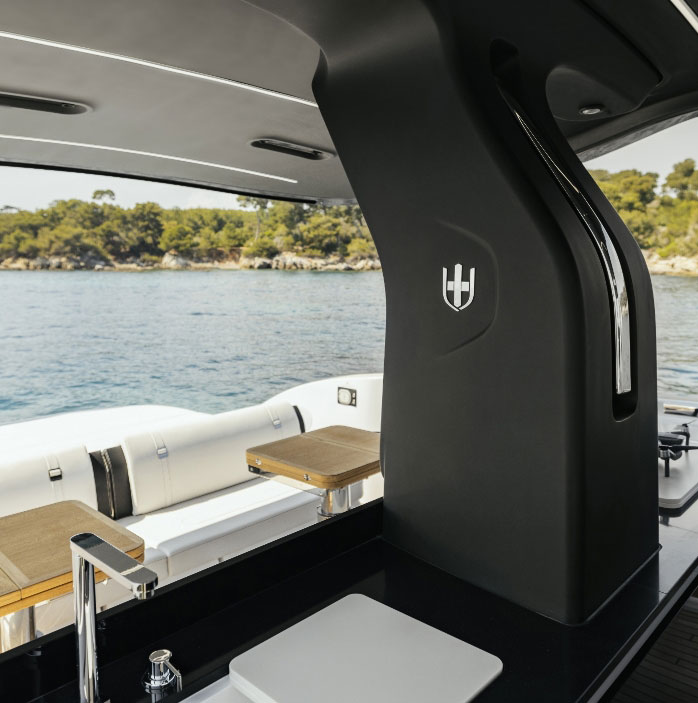 Invictus_Yachts_TT420_4