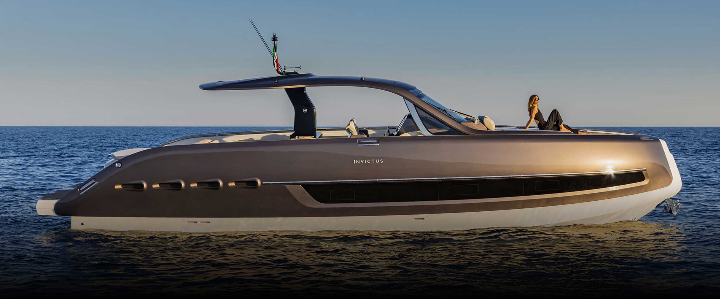 Invictus_Yachts_TT460